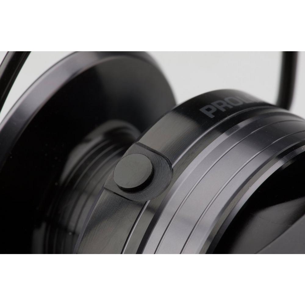 Prologic Element BF Baitrunner Reel