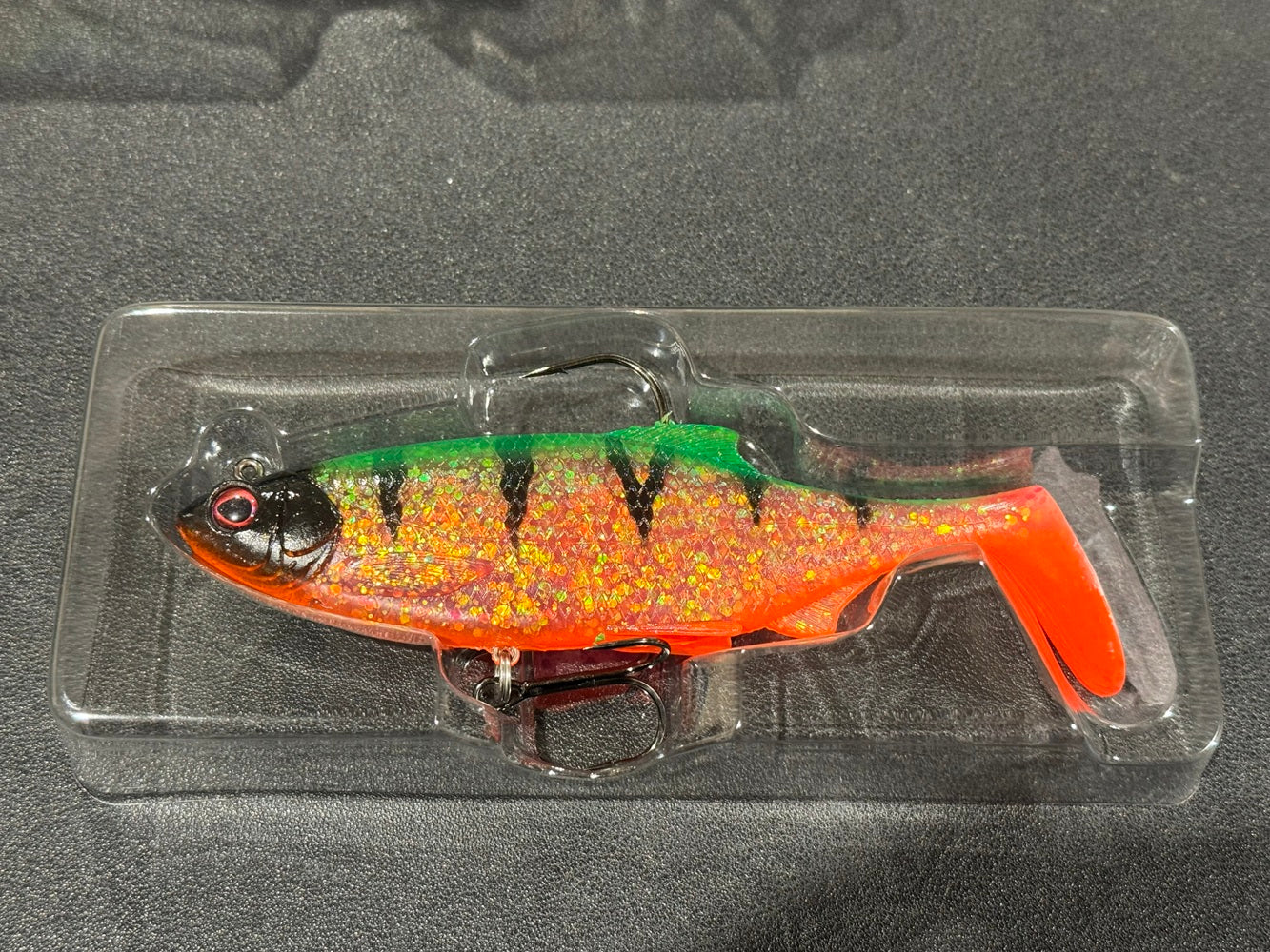 Westin Ricky The Roach Shadtail R2F 14cm 57g Limited Edition Set