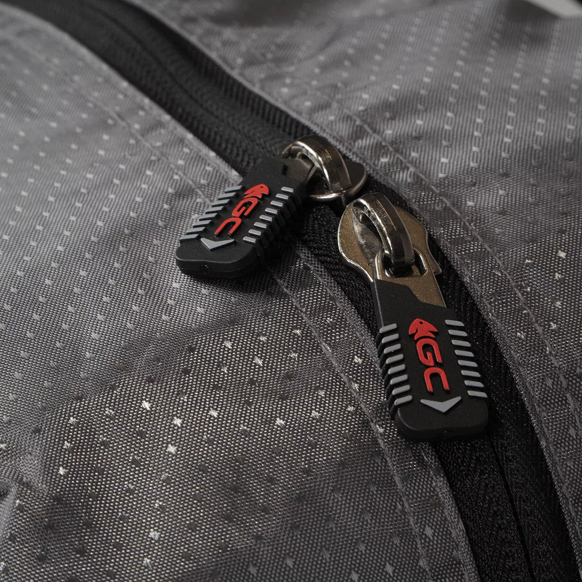 Golden Catch Mirrox Backpack 30L