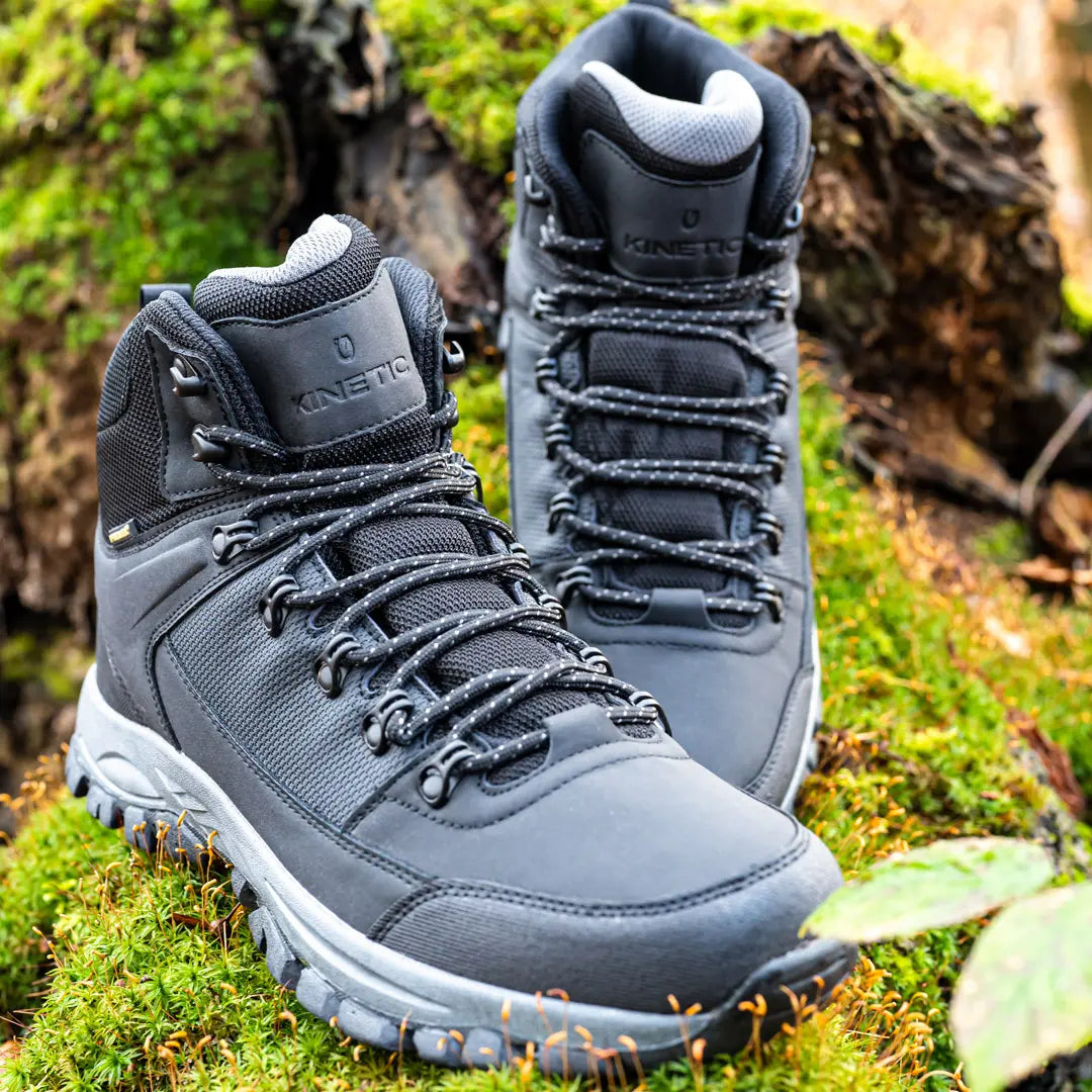 Kinetic Tusvik Black Boots