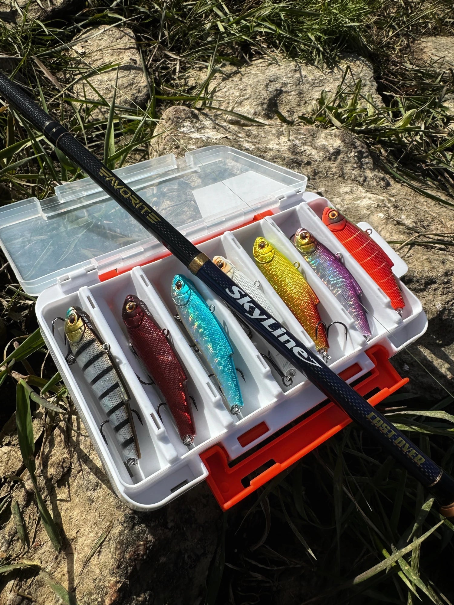 Lure Select Regent Vib 70S 70mm 15.0g - Emerald Ripple