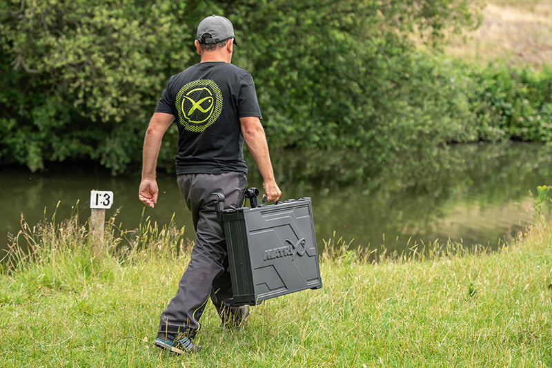 Matrix Pro Rigid Feeder Tray