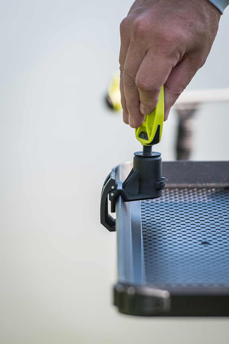 Matrix QR Side Tray Clamp
