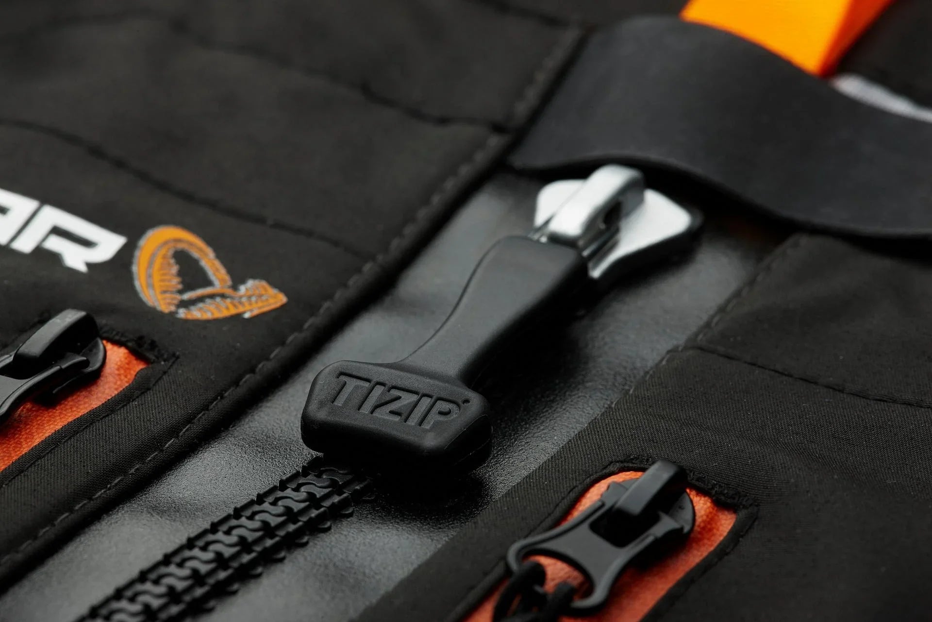 Savage Gear SG8 Chest Zip Waders