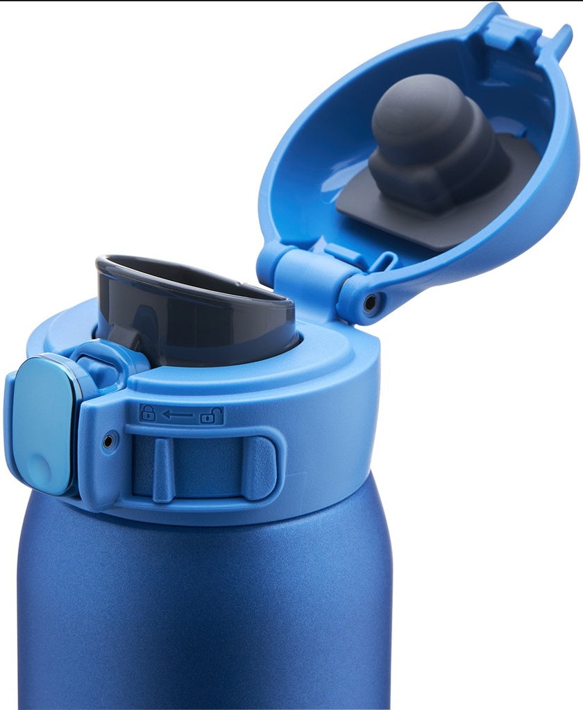 Zojirushi SM-WA48 travel mug top view, leak-proof spout design
