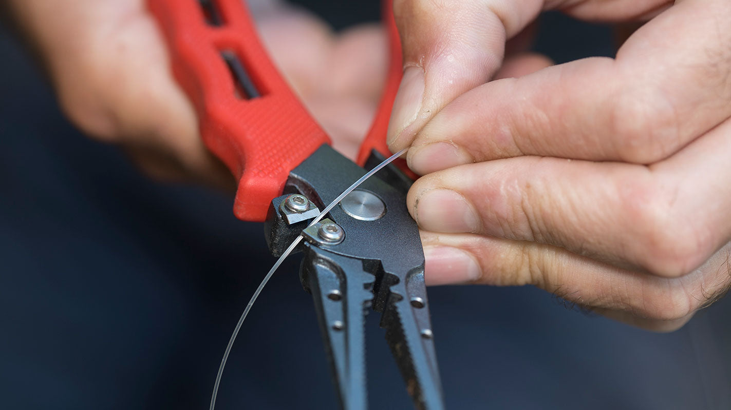 Fox Rage 18.5cm /7in Belt Pliers