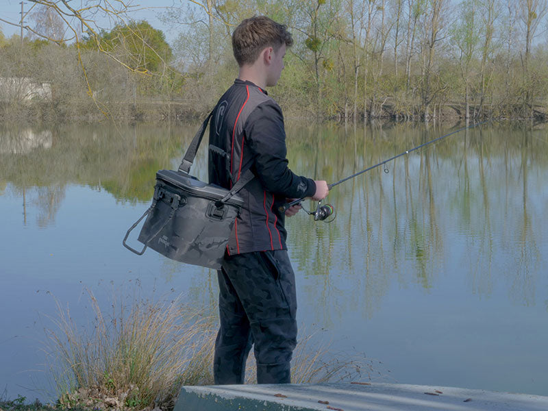 Fox Rage Voyager Camo Welded Bags