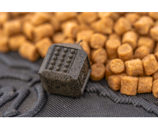 Preston Innovations Bullet Cube